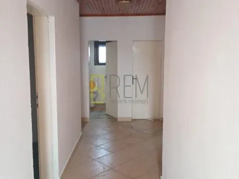 Sale, three bedroom apartment, 90m², Zagorič, Podgorica - image 10