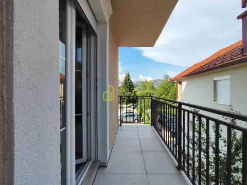 Prodaja, dvosoban stan, 64m², Cetinje, Crna Gora - image 4
