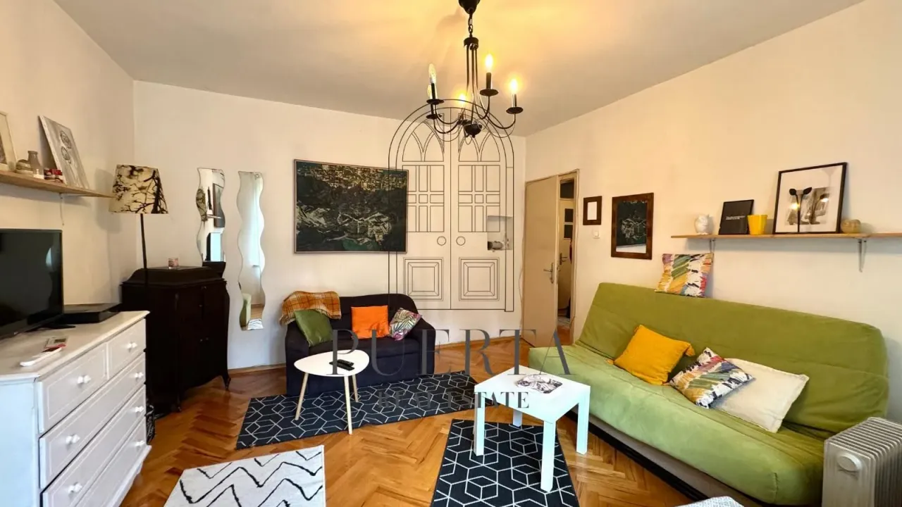 Izdavanje, jednosoban stan, 76m², Centar, Podgorica