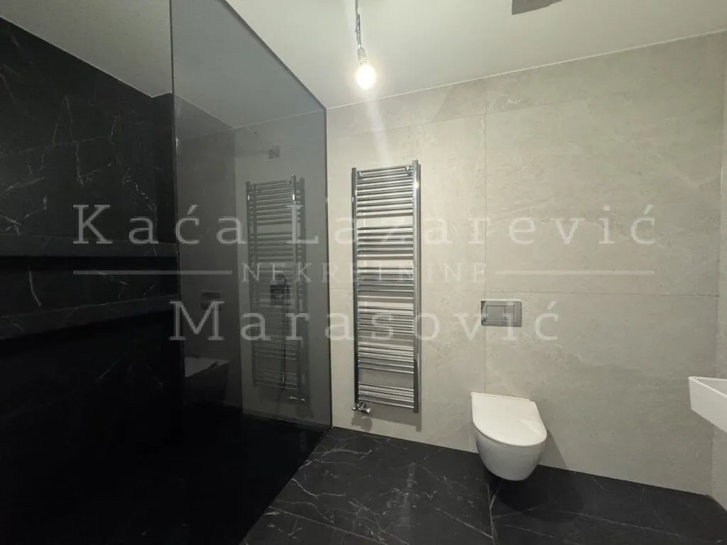 Sale, four bedroom apartment, 135m², Vračar Hram, Vračar Sve Podlokacije