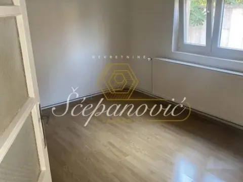 Prodaja, kuća, 150m², Centar, Novi Sad - image 4