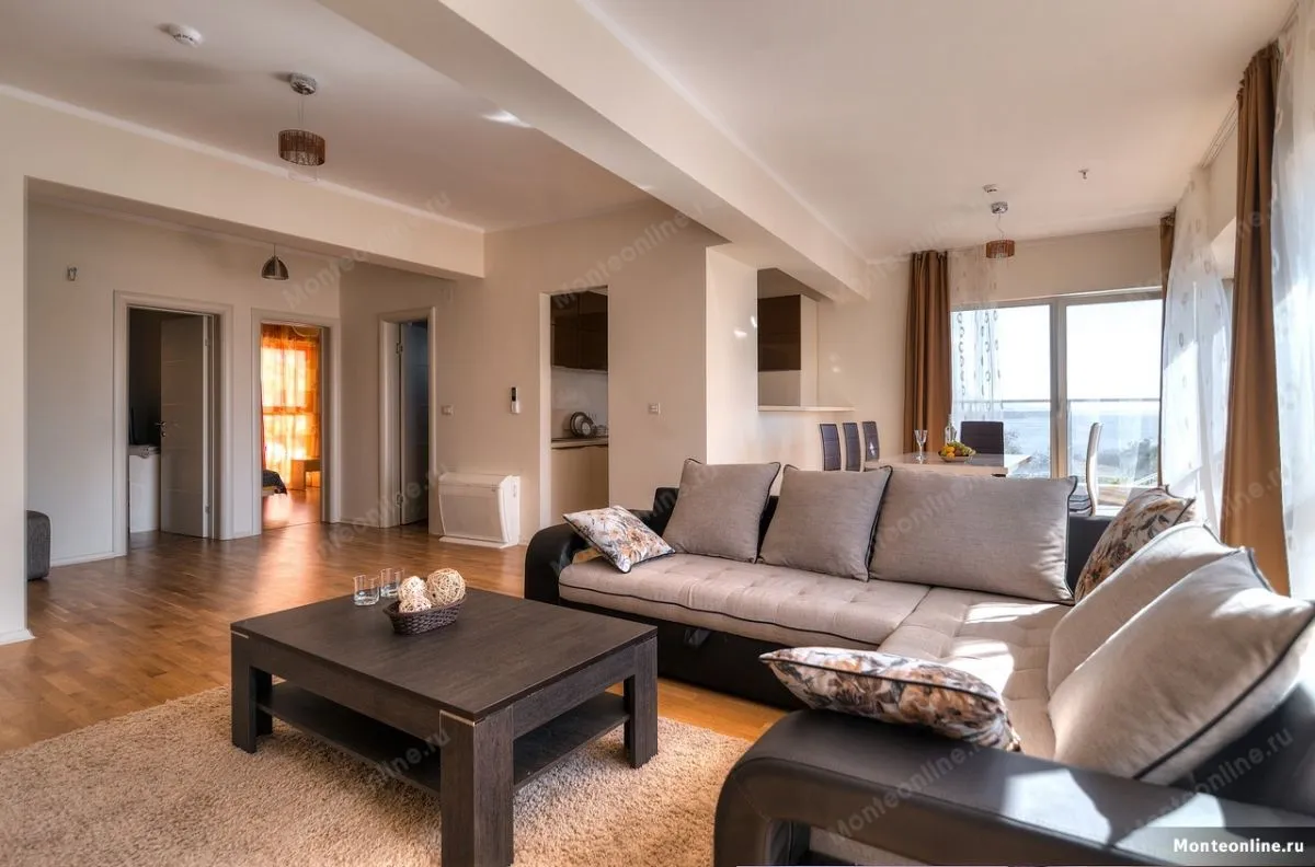 Sale, three bedroom apartment, 104m², Bečići, Budva