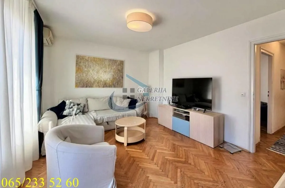 Sale, three bedroom apartment, 69m², Vračar Sve Podlokacije, Beograd