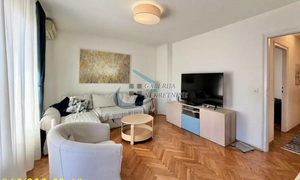 Sale, three bedroom apartment, 69m², Vračar Sve Podlokacije, Beograd