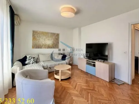 Stan in Vračar Sve Podlokacije