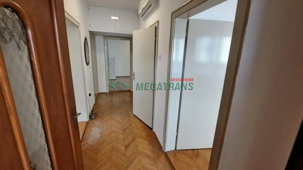 Rent, house, 100m², Sajam, Novi Sad Sve Podlokacije