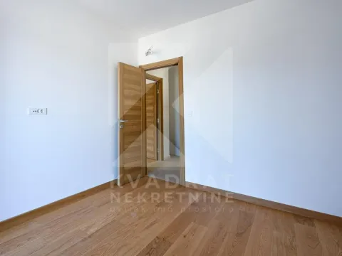Izdavanje, jednosoban stan, 47m², City Kvart, Podgorica - image 7
