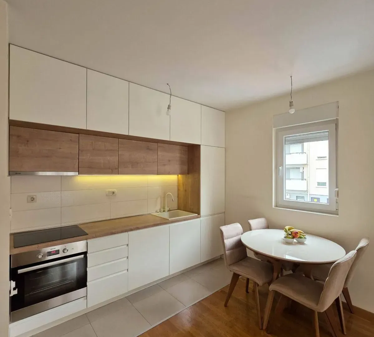 Izdavanje, dvosoban stan, 53m², Zabjelo, Podgorica