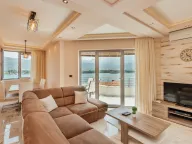 Prodaja, dvosoban stan, 64m², Obala Đuraševića, Tivat - image 1