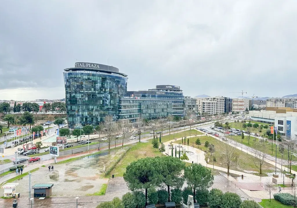 Izdavanje, dvosoban stan, 100m², Preko Morače, Podgorica