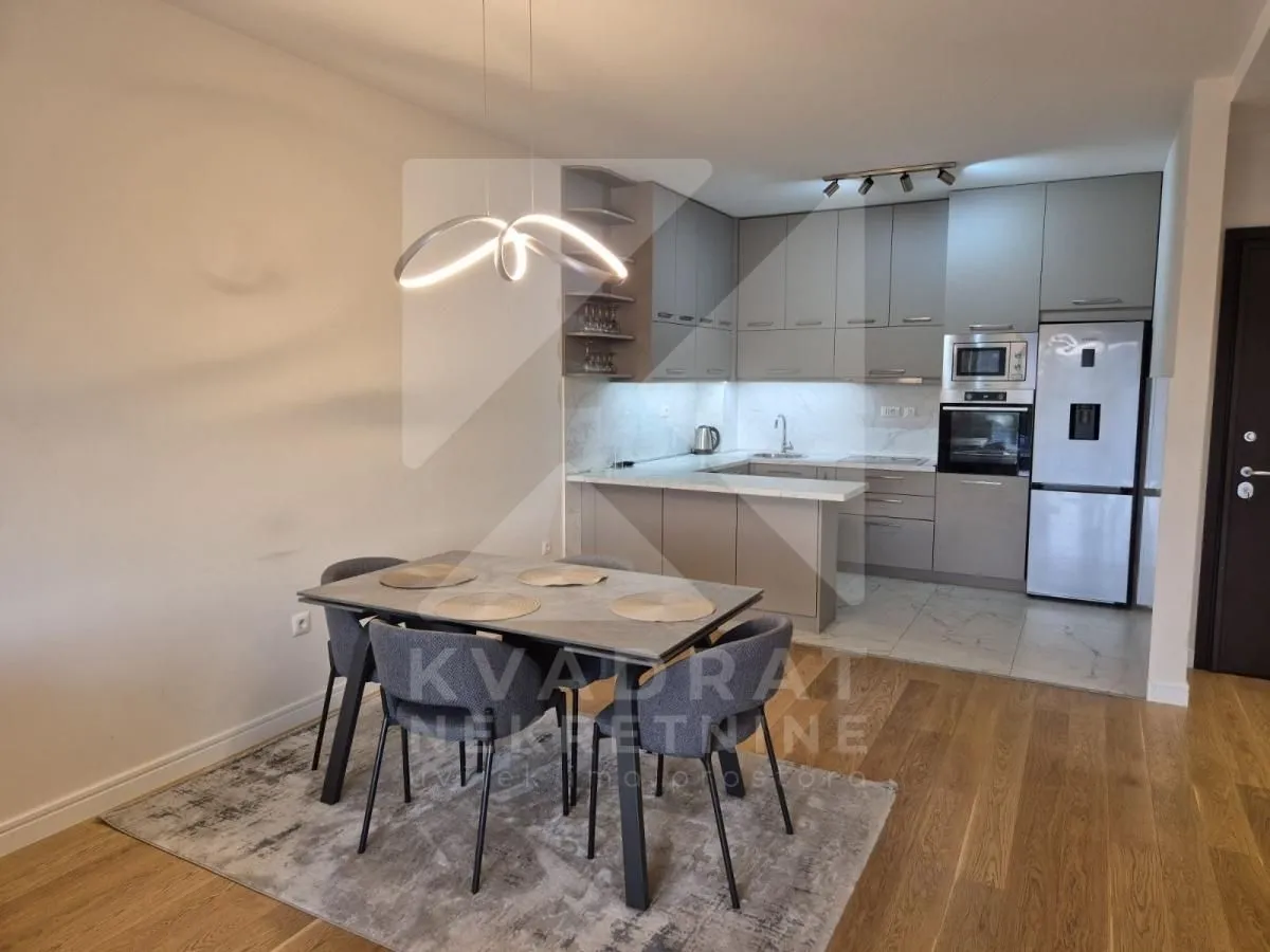 Prodaja, jednosoban stan, 63m², Kruševac, Podgorica