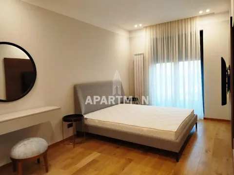 Izdavanje, četvorosoban stan, 89m², Stari Grad, Beograd - image 7