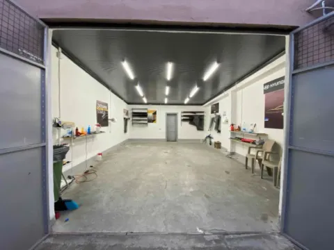 Izdavanje, poslovni prostor, 150m², Centar, Podgorica - image 7