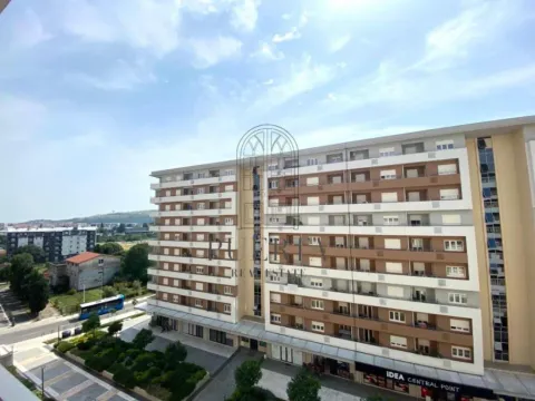 Izdavanje, jednosoban stan, 47m², Central Point, Podgorica - image 11