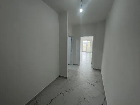 Prodaja, stan, 110m², Bar, Crna Gora - image 3