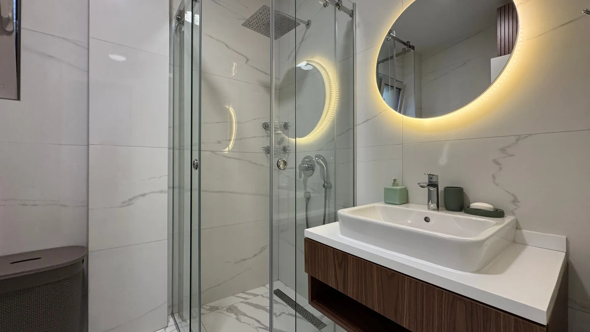 Stan-na-dan, dvosoban stan, 65m², Centar, Budva