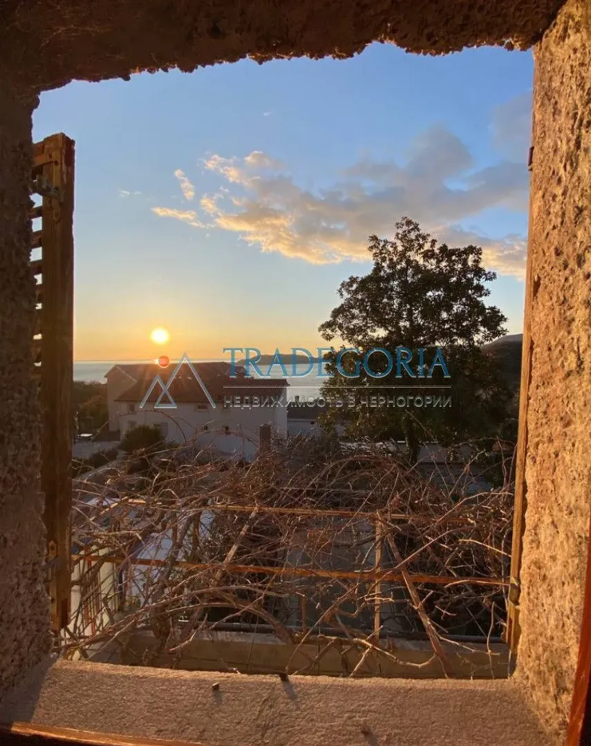 Prodaja, dvosoban stan, 104m², Pržno, Budva
