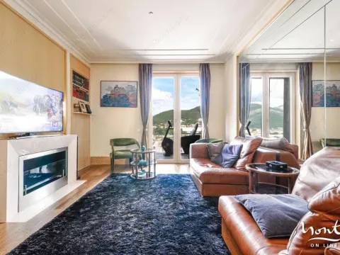 Sale, one bedroom apartment, 69m², Porto Montenegro, Tivat - image 13