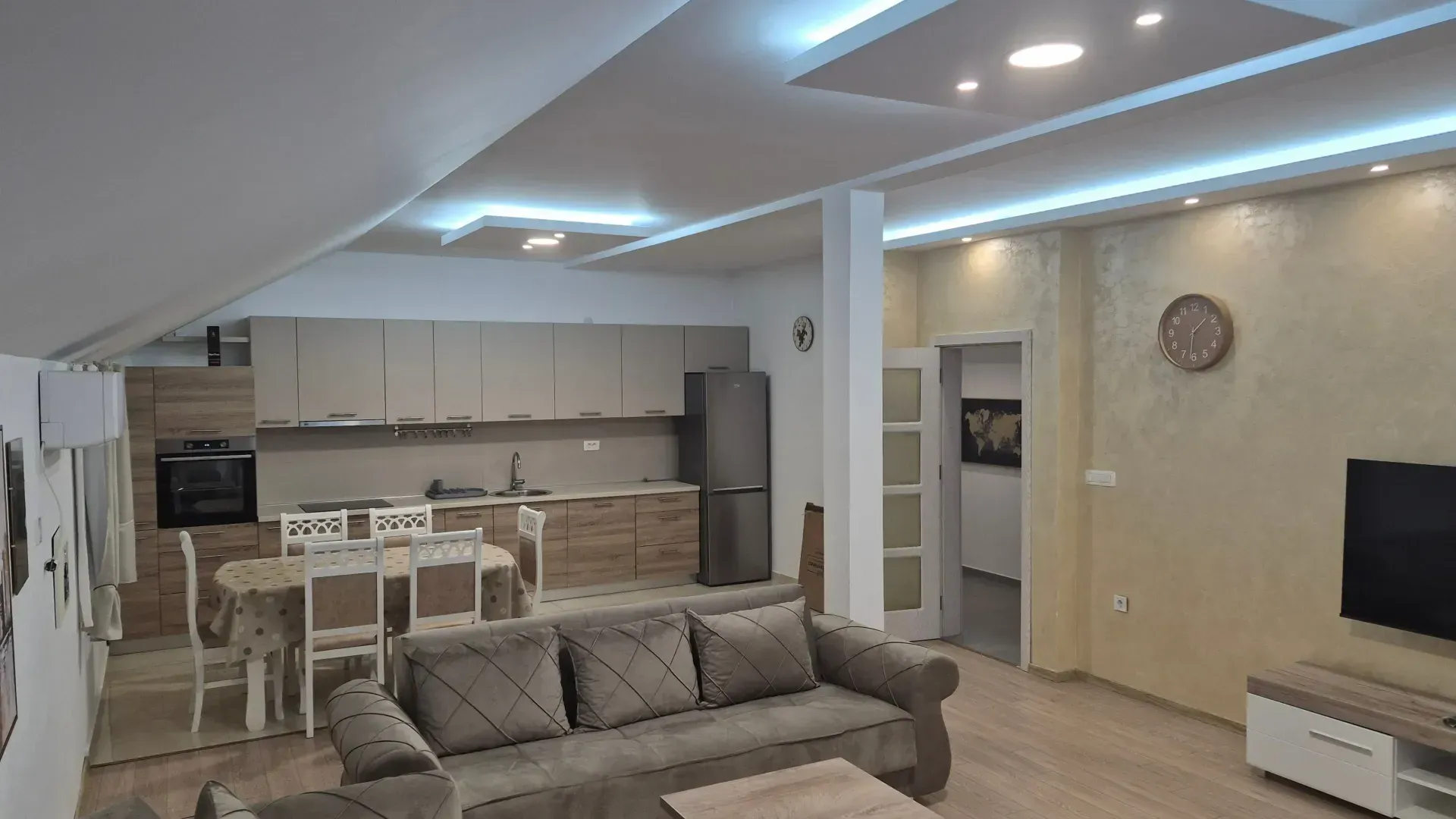 Rent, three bedroom apartment, 120m², Momišići, Podgorica