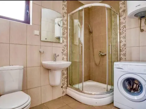 Rent, one bedroom apartment, 55m², Bečići, Budva - image 8