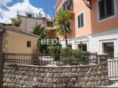 Prodaja, poslovni prostor, 105m², Stari Grad, Herceg Novi - image 8