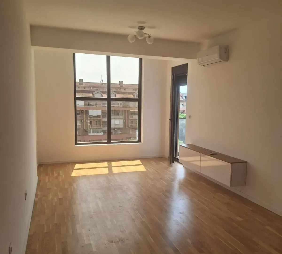 Rent, two bedroom apartment, 68m², Stari Aerodrom, Podgorica