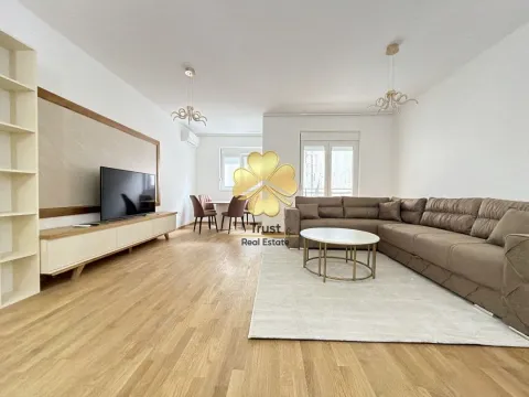 Stan in Stari Aerodrom