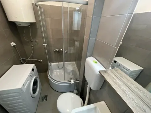 Izdavanje, jednosoban stan, 45m², Preko Morače, Podgorica - image 3