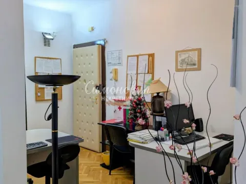 Sale, one bedroom apartment, 41m², Kalenić Pijaca, Vračar Sve Podlokacije - image 8
