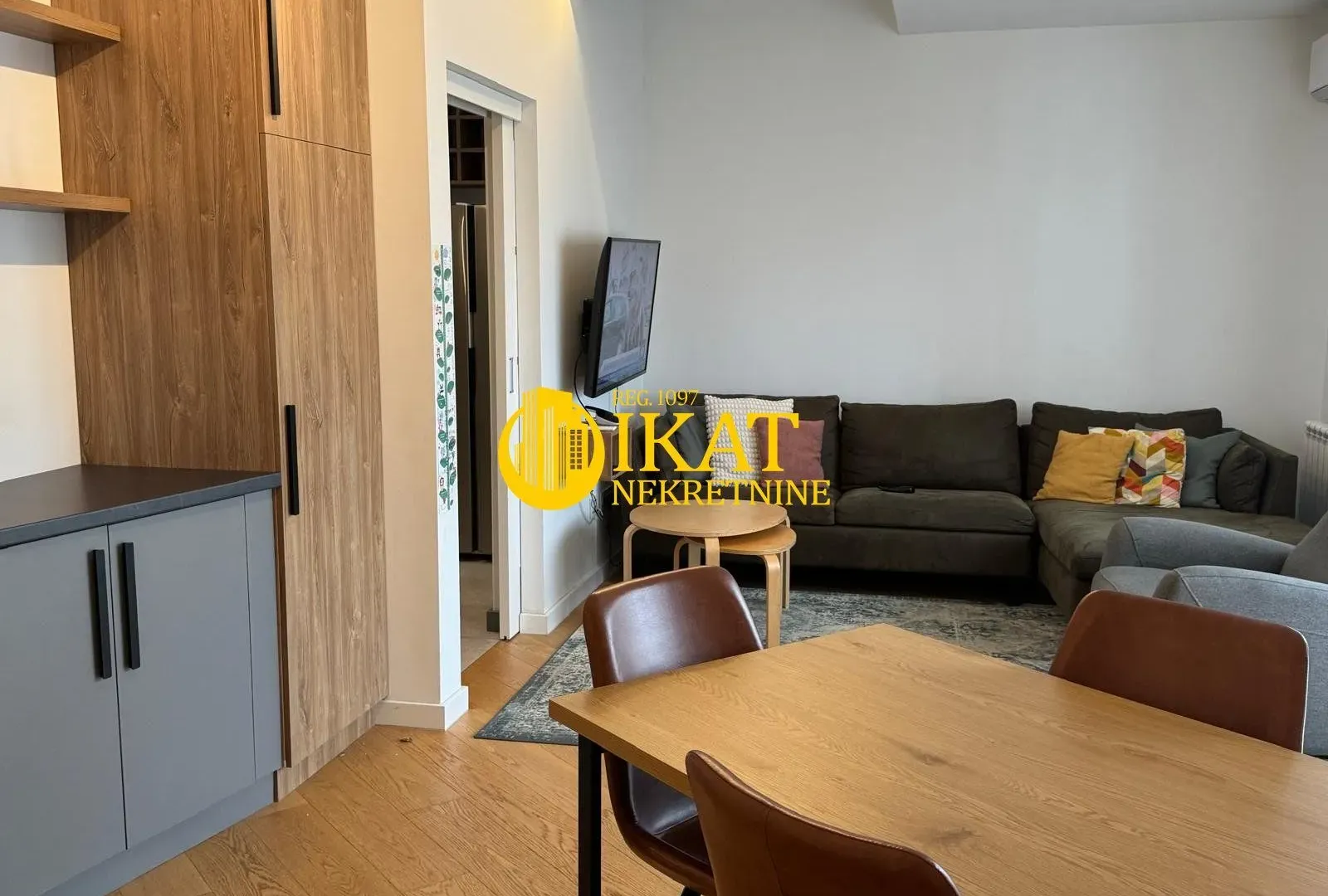 Sale, two bedroom apartment, 49m², Vračar Hram, Vračar Sve Podlokacije