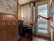 Prodaja, trosoban stan, 85m², Zemun Gornji Grad, Zemun Sve Podlokacije - image 10