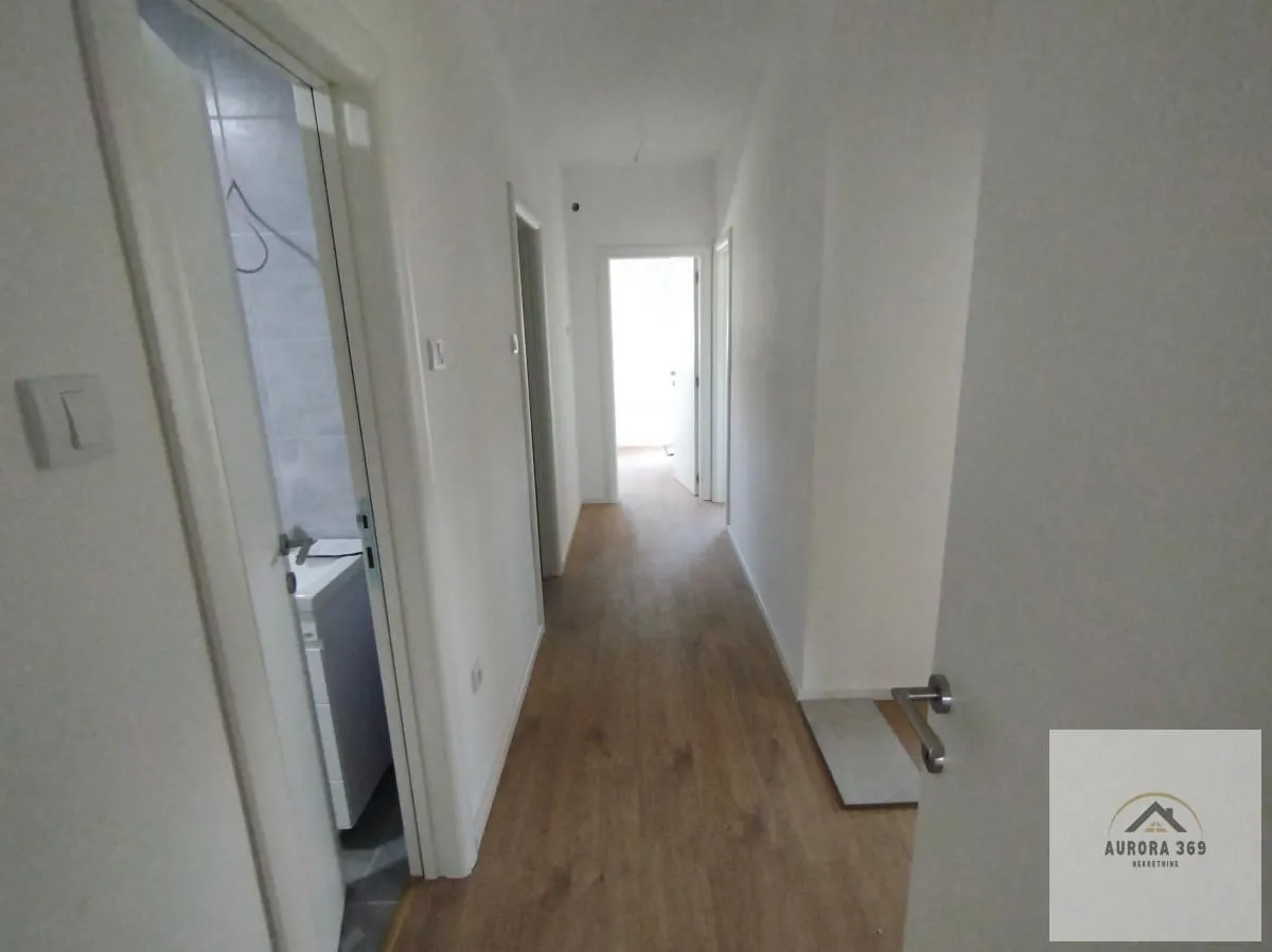 Sale, four bedroom apartment, 101m², Veternik, Novi Sad Sve Podlokacije