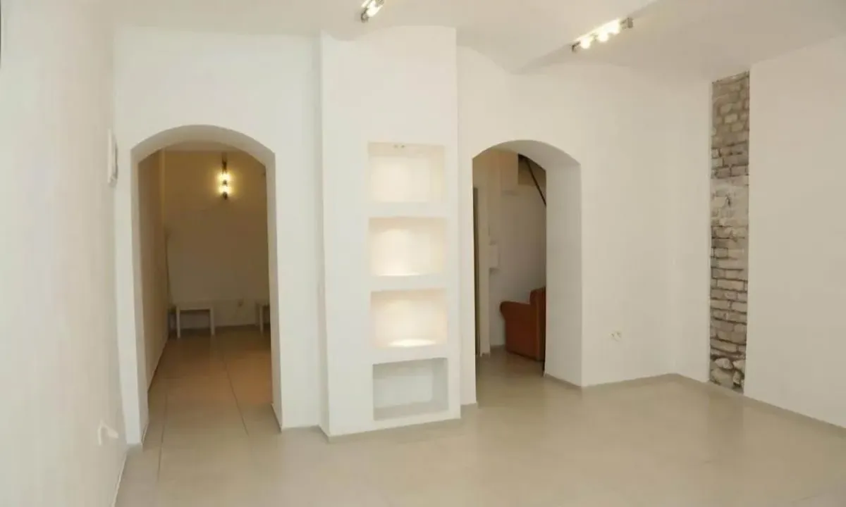 Sale, office space, 40m², Stari Grad, Beograd