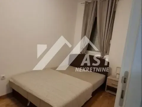 Rent, one bedroom apartment, 38m², Rotkvarija, Novi Sad Sve Podlokacije - image 5