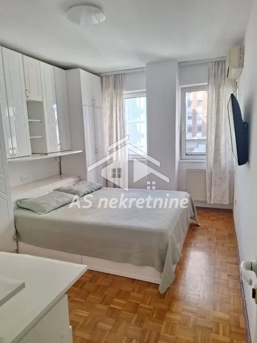 Rent, two bedroom apartment, 55m², Tašmajdan, Palilula Sve Podlokacije