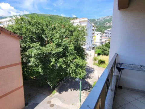 Sale, two bedroom apartment, 67m², Bečići, Budva - image 14
