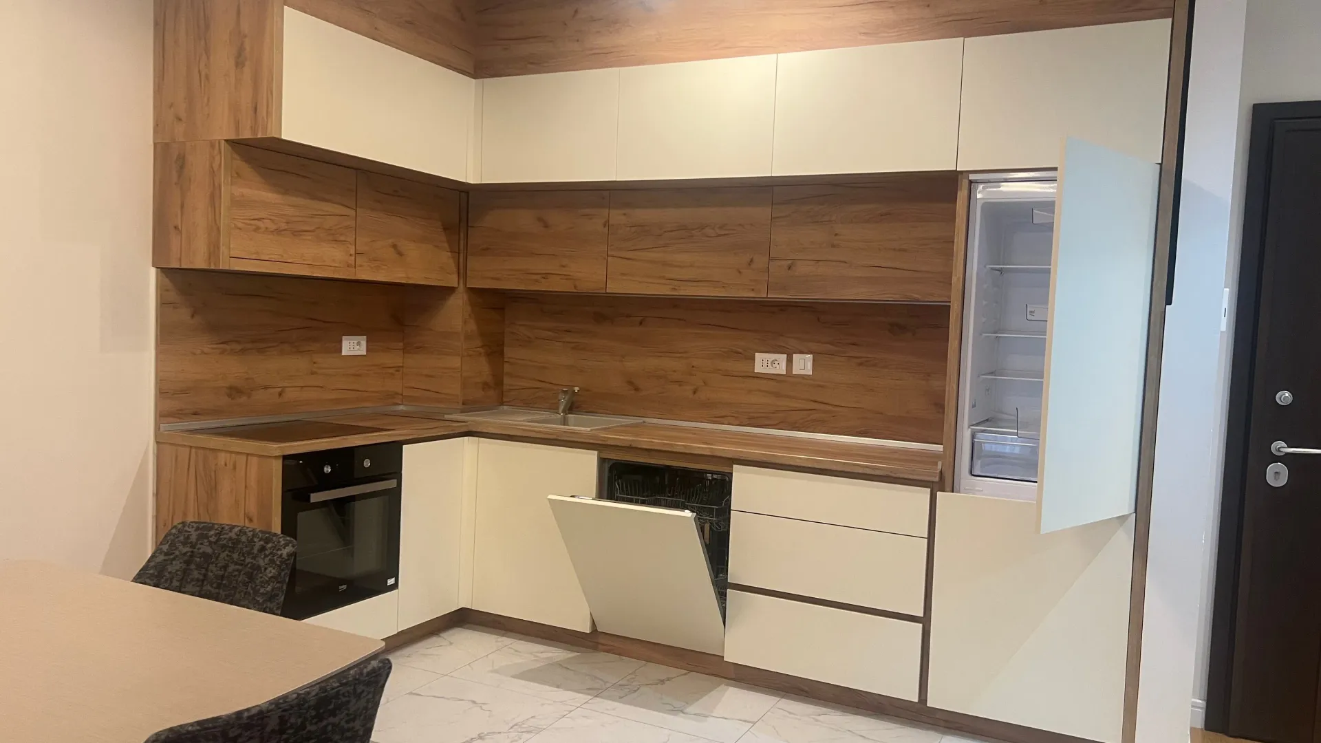 Prodaja, jednosoban stan, 57m², Kod Capital Plaze, Podgorica
