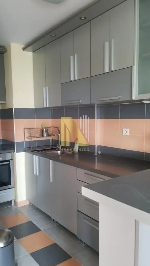 Izdavanje, trosoban stan, 70m², Liman 2, Novi Sad Sve Podlokacije