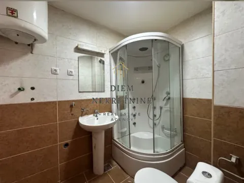 Sale, two bedroom apartment, 73m², Dalmatinska ulica, Podgorica - image 15