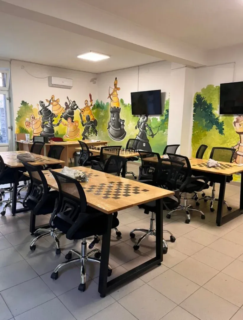 Izdavanje, poslovni prostor, 70m², Mlake, Sombor