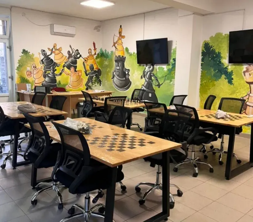 Izdavanje, poslovni prostor, 70m², Mlake, Sombor