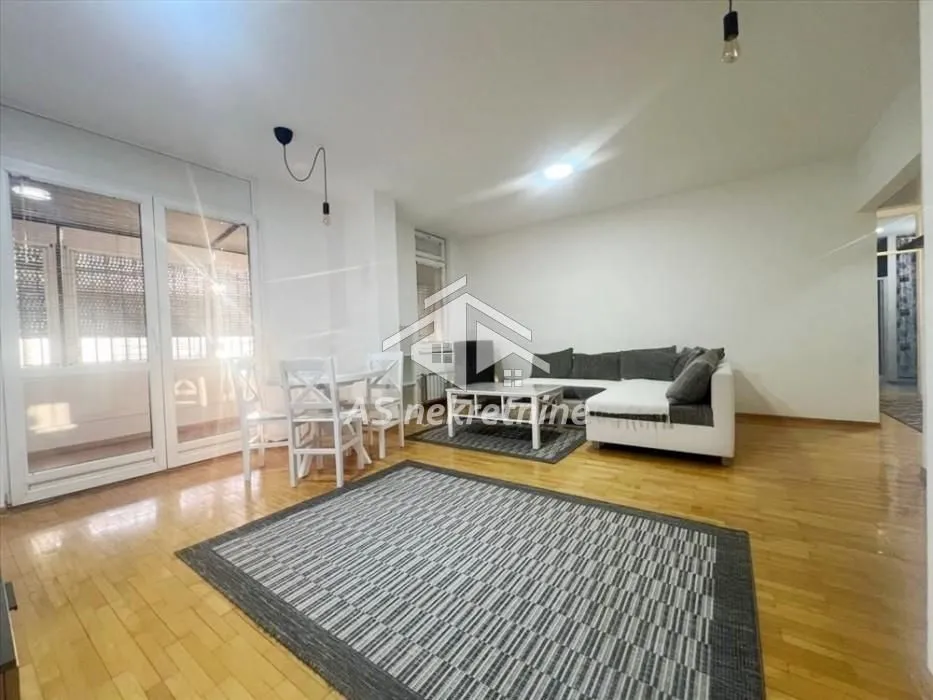 Rent, two bedroom apartment, 68m², Novi Beograd Blok 72, Novi Beograd Sve Podlokacije