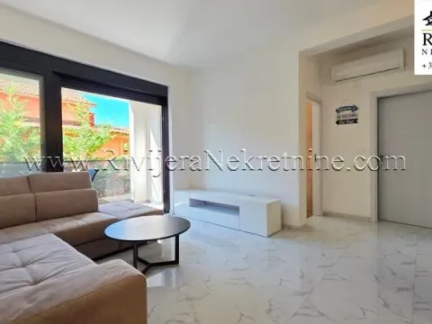 Sale, two bedroom apartment, 52m², Đenovići, Herceg Novi - image 12