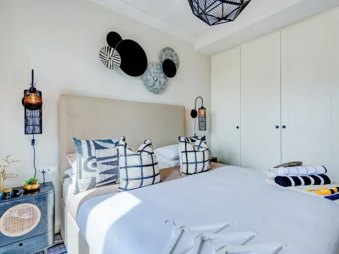 Prodaja, stan, 89m², Tivat, Crna Gora - image 2