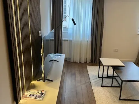 Prodaja, dvosoban stan, 62m², Vračar Sve Podlokacije, Beograd - image 3