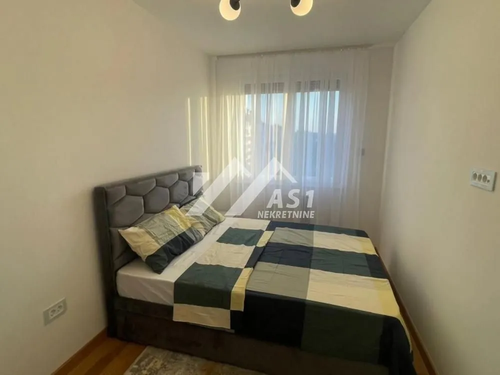 Izdavanje, dvosoban stan, 42m², Nova Detelinara, Novi Sad Sve Podlokacije