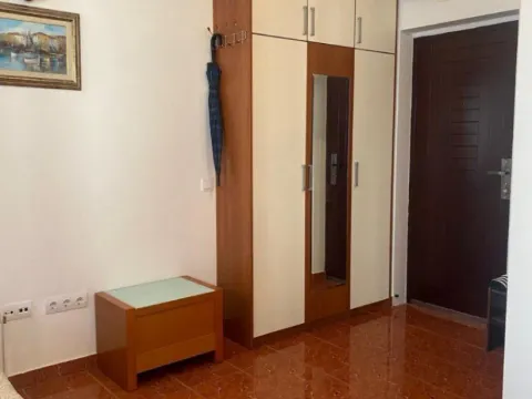 Izdavanje, jednosoban stan, 62m², Budva, Crna Gora - image 11