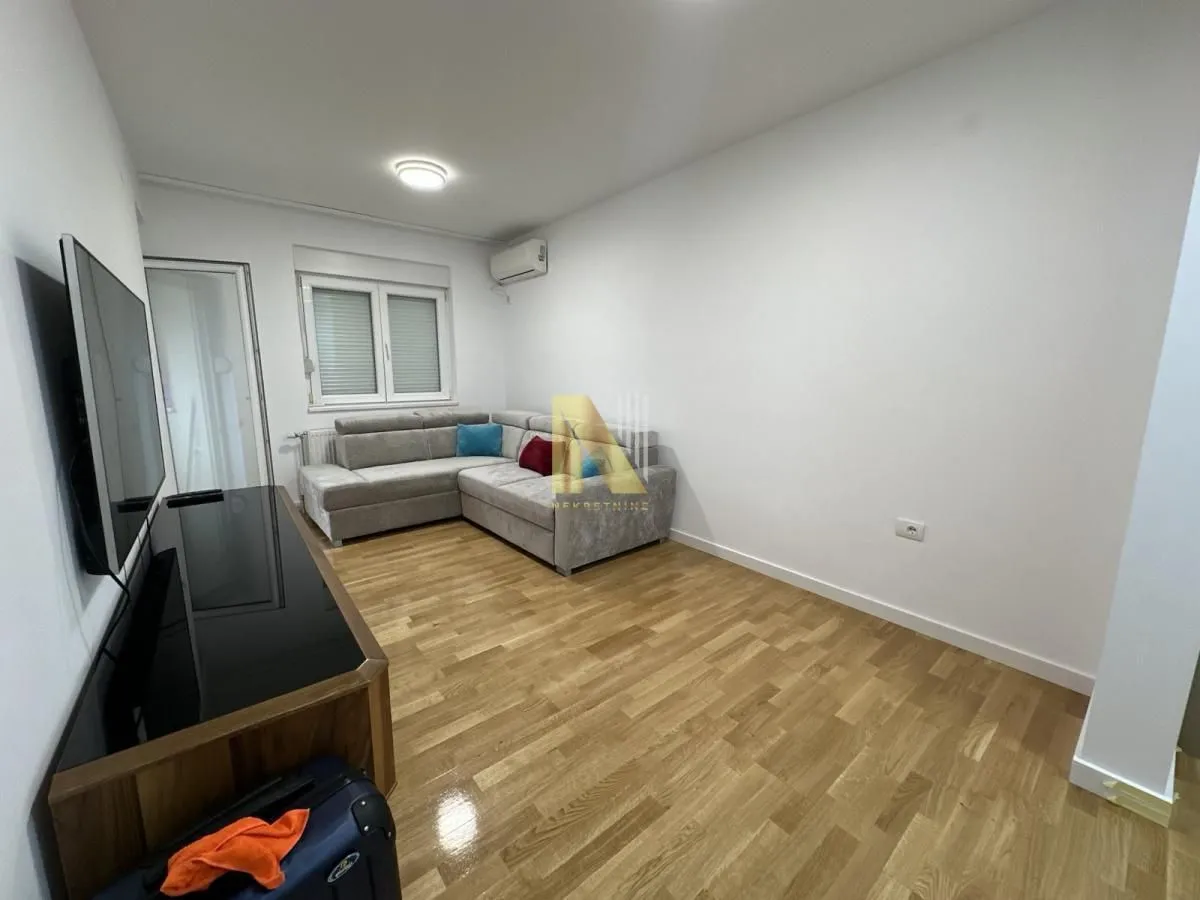 Izdavanje, jednosoban stan, 38m², Telep, Novi Sad Sve Podlokacije