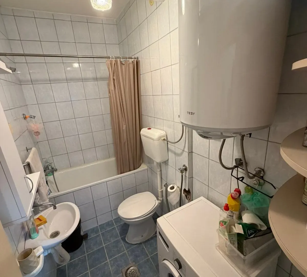 Rent, two bedroom apartment, 450m², Pobrežje, Podgorica