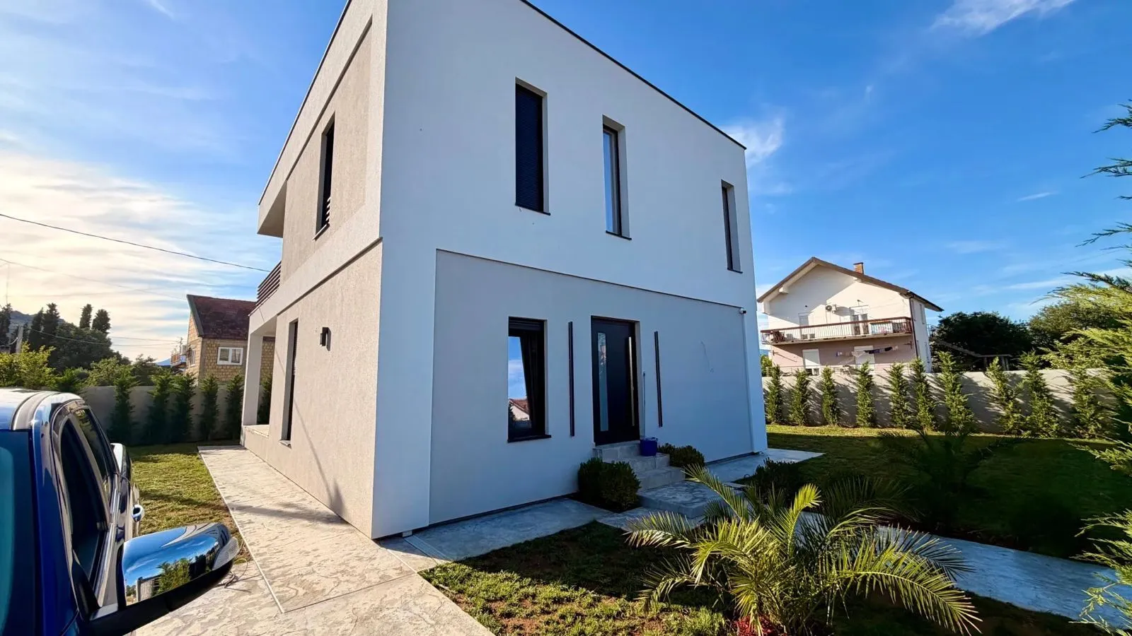 Rent, house, 225m², Gornja Gorica, Podgorica